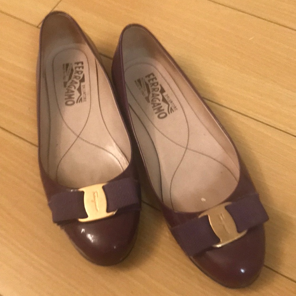 Ferragamo Loafer. Authentic - image 1